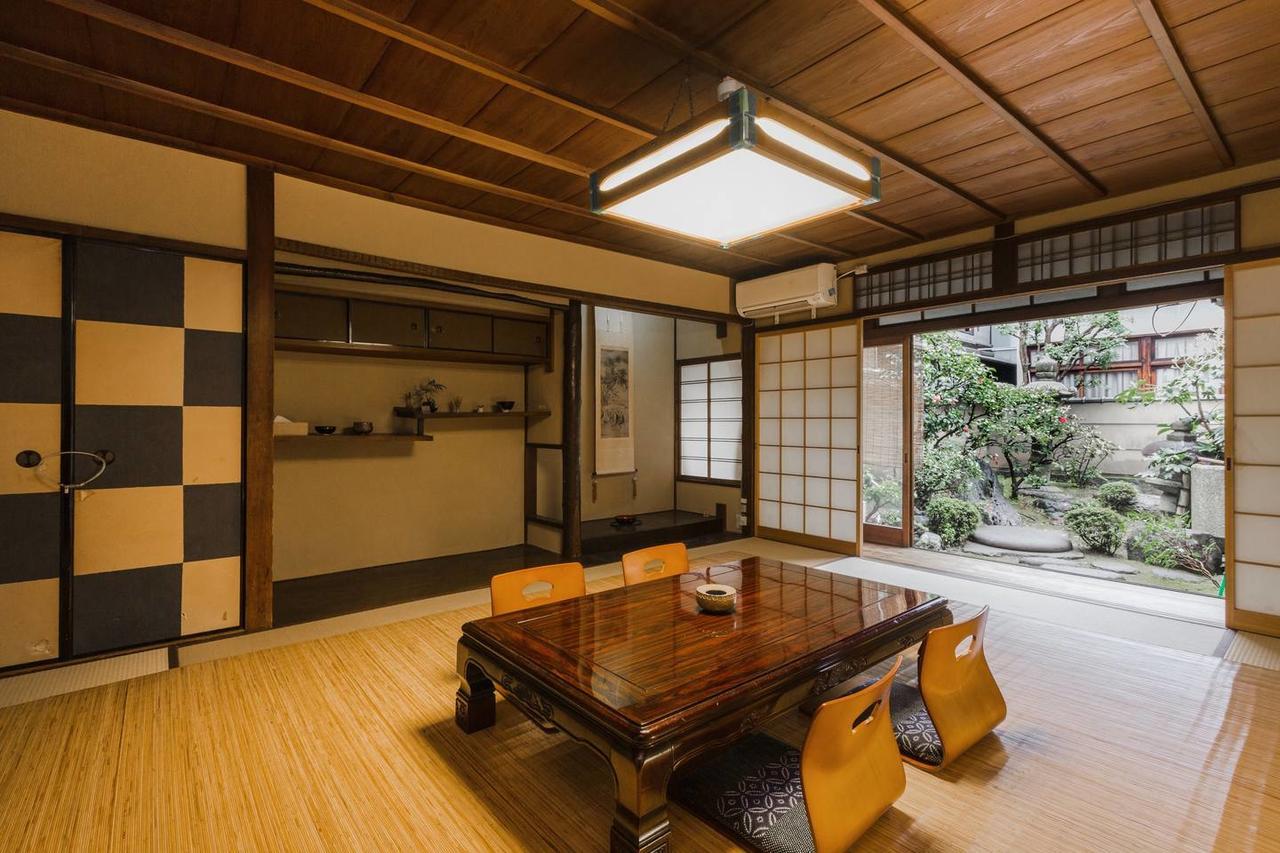 京都二条城近く京町屋120年の歴史に泊まる Ngoại thất bức ảnh
