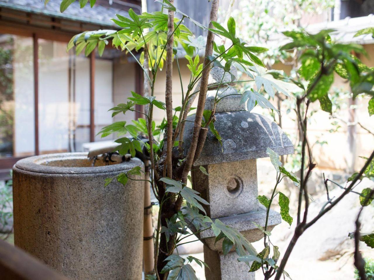 京都二条城近く京町屋120年の歴史に泊まる Ngoại thất bức ảnh