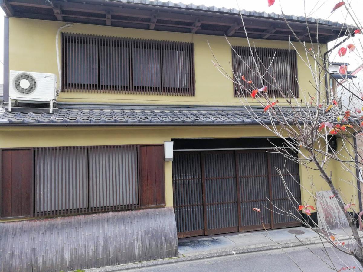 京都二条城近く京町屋120年の歴史に泊まる Ngoại thất bức ảnh